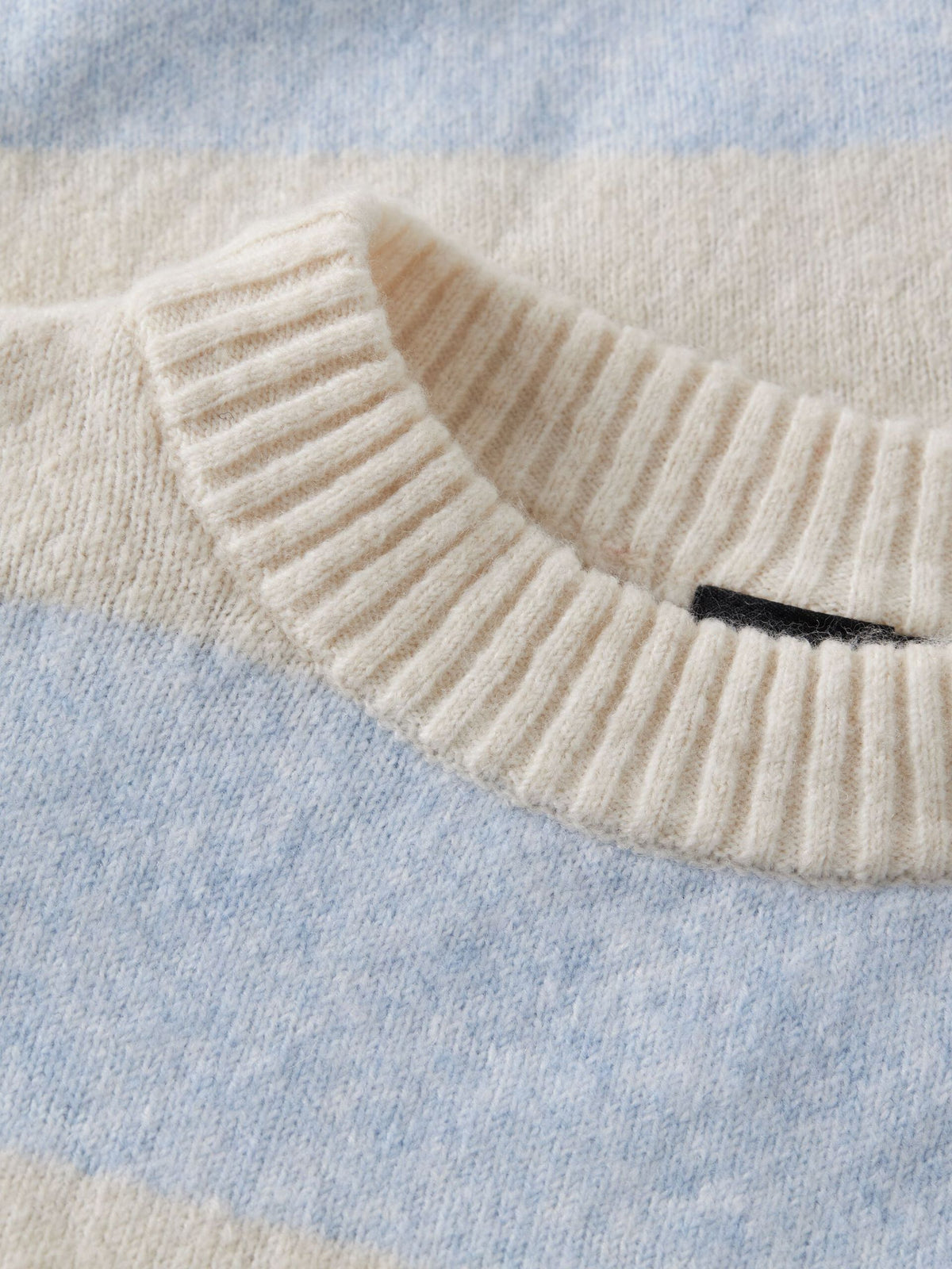 LMTD NLFBYNTHE STRIPE LS SHORT KNIT BLUE