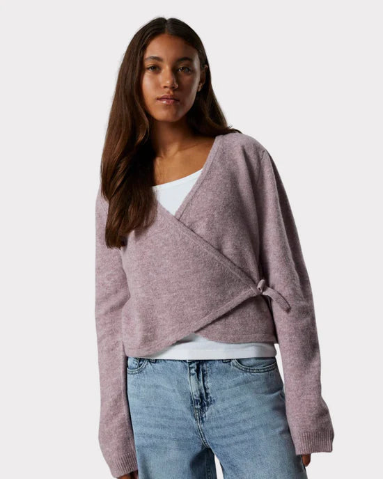 NLFBYNTHE LS WRAP KNIT