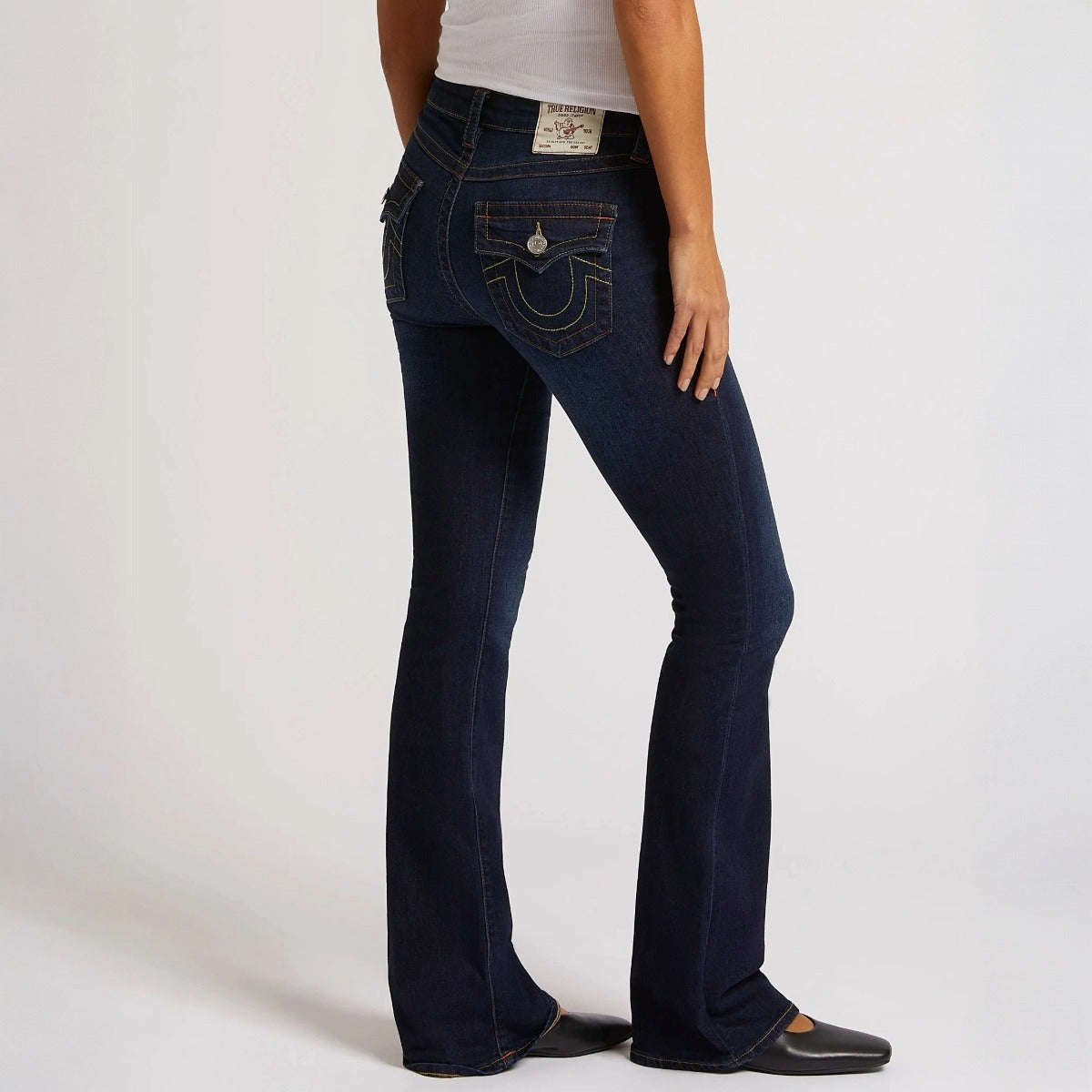 BECCA MID RISE BOOTCUT jeans - muddy waters
